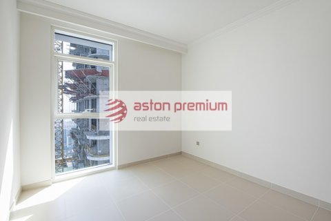 2 bedrooms Apartment in Dubai, UAE No. 101833 18