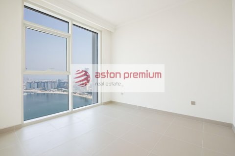 2 bedrooms Apartment in Dubai, UAE No. 101833 13