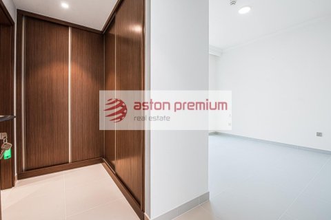 2 bedrooms Apartment in Dubai, UAE No. 101833 16