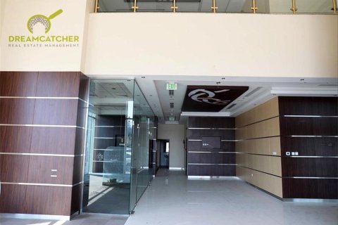 Commercial property de 699.9m² en Cornich Ras Al Khaima, UAE No. 75256 4