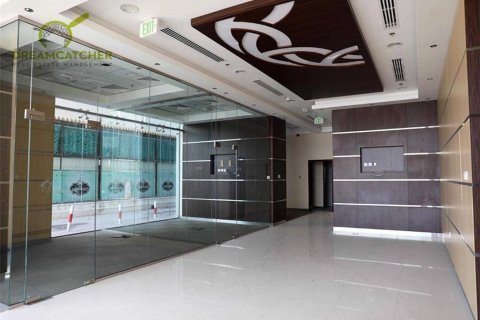 Commercial property de 699.9m² en Cornich Ras Al Khaima, UAE No. 75256 6