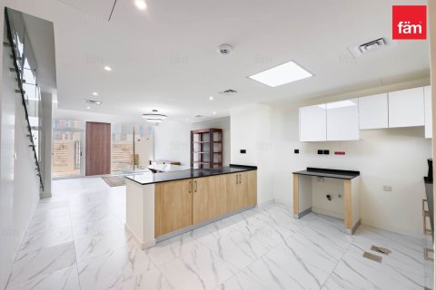 Villa de 2 chambres à Dubai, UAE No. 100545 5