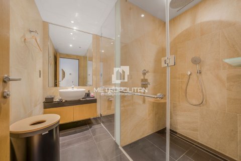 Apartment de 2 dormitorios en Jumeirah Bay Island, UAE No. 40648 25