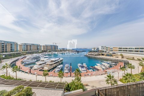 Apartment de 2 dormitorios en Jumeirah Bay Island, UAE No. 40648 1