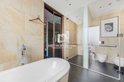 Apartment de 2 dormitorios en Jumeirah Bay Island, UAE No. 40648 24