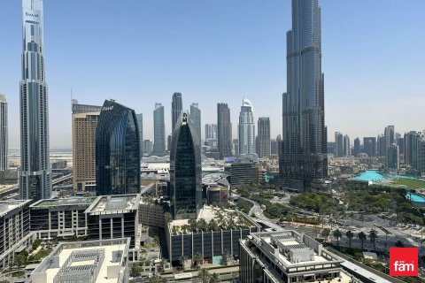 Appartement de 3 chambres à Downtown Dubai (Downtown Burj Dubai), UAE No. 102549 1