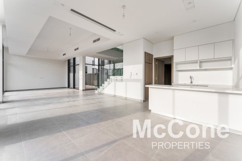 5 bedrooms Villa in Murooj Al Furjan, UAE No. 74627 3