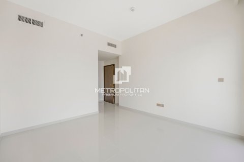 2 bedrooms Apartment in EMAAR Beachfront, UAE No. 62136 12