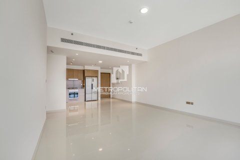 2 bedrooms Apartment in EMAAR Beachfront, UAE No. 62136 9
