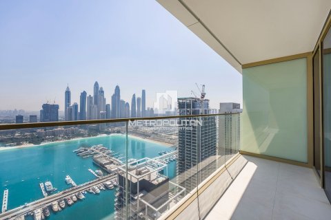 2 bedrooms Apartment in EMAAR Beachfront, UAE No. 62136 17