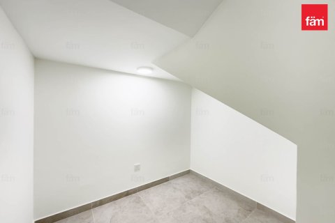 Villa de 4 dormitorios en Dubai, UAE No. 77110 11