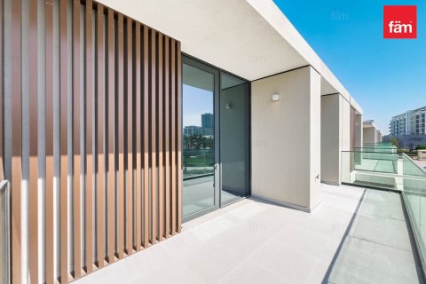 Villa de 4 dormitorios en Dubai, UAE No. 77110 15