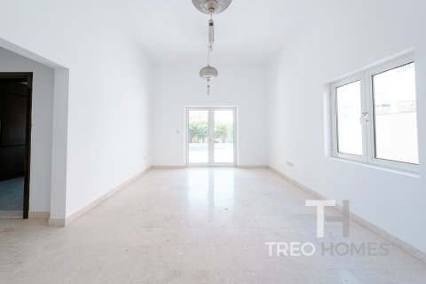 5 bedrooms Villa in The Villa, UAE No. 81830 8