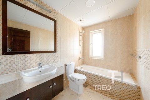 5 bedrooms Villa in The Villa, UAE No. 81830 11
