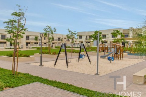 4 bedrooms Townhouse in Noor Townhouses, UAE No. 81803 20