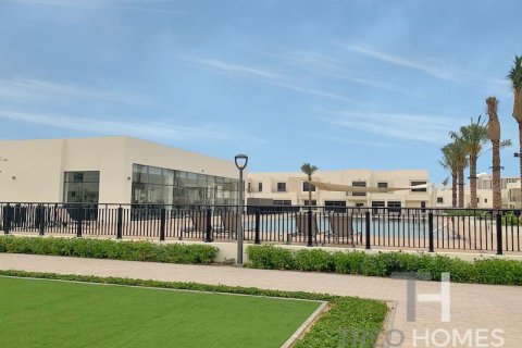 4 bedrooms Townhouse in Noor Townhouses, UAE No. 81803 19