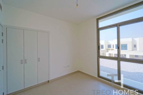 4 bedrooms Townhouse in Noor Townhouses, UAE No. 81803 8