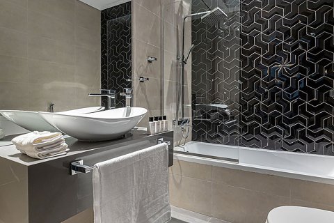 Appartement de 2 chambres à AG 5 TOWER Business Bay, UAE No. 95304 8