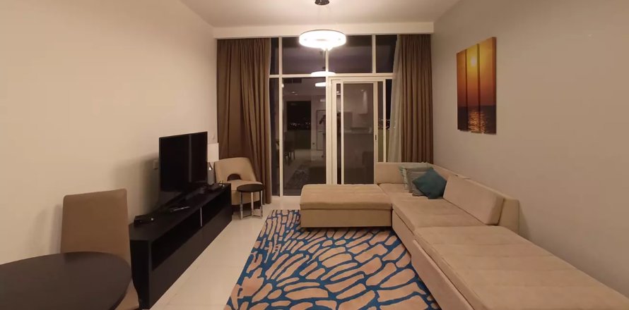 Apartment de 3 dormitorios en Jumeirah Village Circle, UAE No. 95299