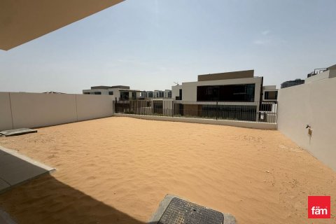 4 غرف نوم فيلا  رقم 106380 9