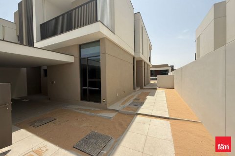 4 غرف نوم فيلا  رقم 106380 6