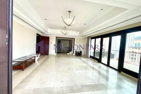 5 bedrooms Penthouse in Doha, Qatar No. 58569 6