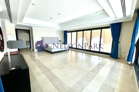5 bedrooms Penthouse in Doha, Qatar No. 58569 17