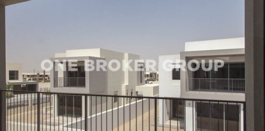 Villa de 3 dormitorios en Dubai Hills Estate, UAE No. 95725