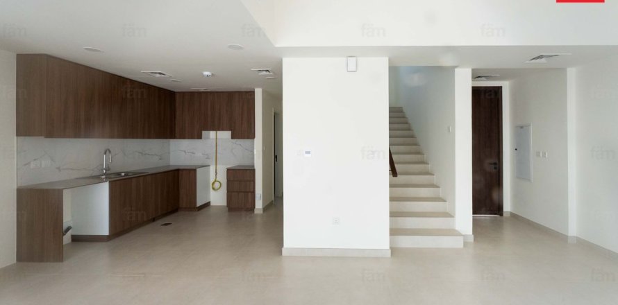 Townhouse de 3 dormitorios  No. 106358