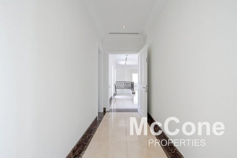 5 bedrooms Villa in Emirates Hills, UAE No. 74490 22