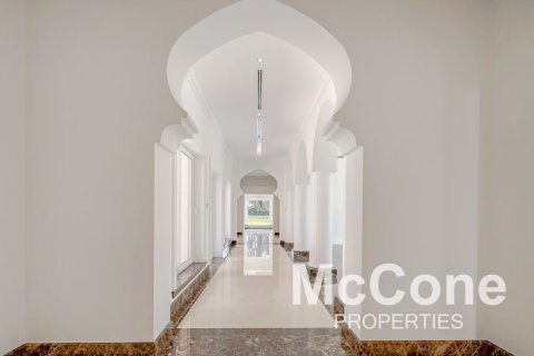 5 bedrooms Villa in Emirates Hills, UAE No. 74490 12