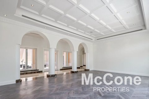 5 bedrooms Villa in Emirates Hills, UAE No. 74490 11