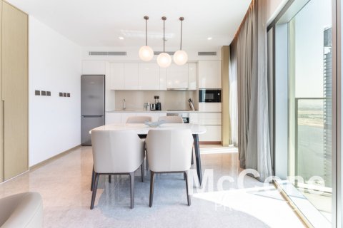 Apartment de 2 dormitorios en Address Harbour Point, UAE No. 74476 6