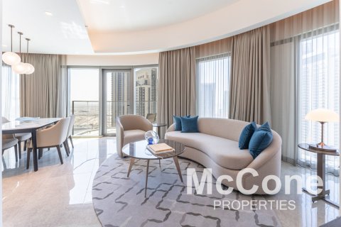 Apartment de 2 dormitorios en Address Harbour Point, UAE No. 74476 2
