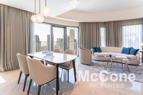 Apartment de 2 dormitorios en Address Harbour Point, UAE No. 74476 4