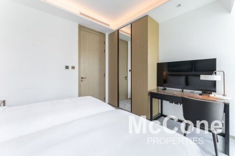 Apartment de 2 dormitorios en Address Harbour Point, UAE No. 74476 9