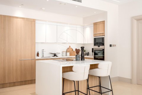Apartment de 2 dormitorios en  Al Maryah Island, UAE No. 89970 16