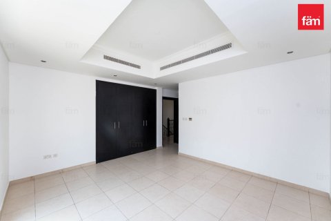 Villa de 5 dormitorios en Al Furjan, UAE No. 100807 16
