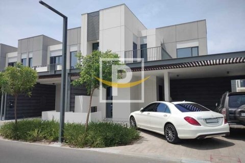 Villa de 4 dormitorios en Arabian Ranches 3, UAE No. 96644 2
