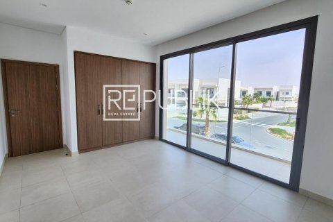 4 bedrooms Villa in ASPENS Yas Island, UAE No. 96725 13