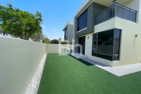 Townhouse de 4 dormitorios en Dubai Hills Estate, UAE No. 90424 21
