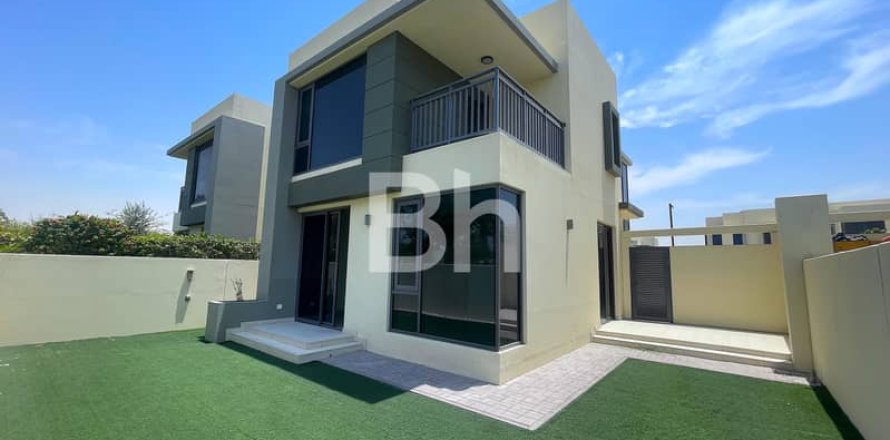 Townhouse de 4 dormitorios en Dubai Hills Estate, UAE No. 90424