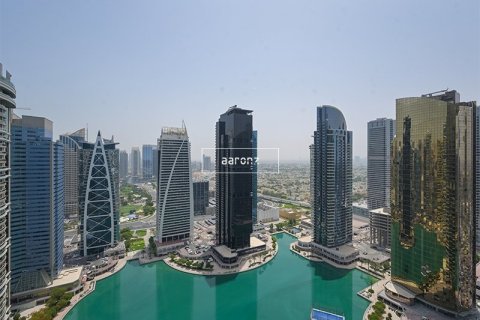 Apartment de 2 dormitorios en Jumeirah Lake Towers, UAE No. 102288 1