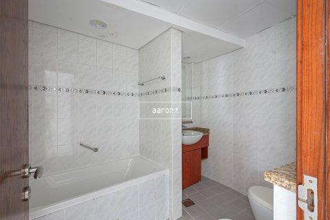 Apartment de 2 dormitorios en Jumeirah Lake Towers, UAE No. 102288 12