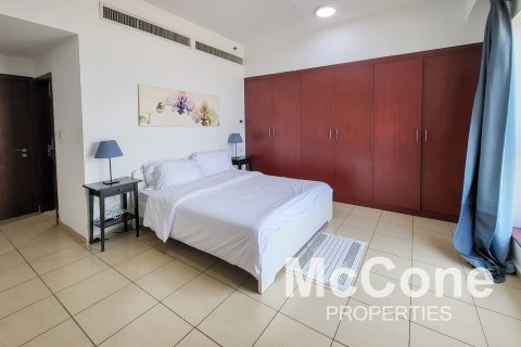 Apartment de 3 dormitorios en Shams, UAE No. 74862 6