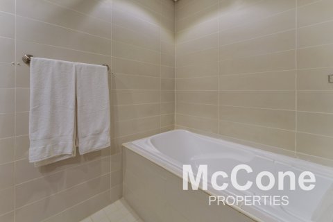 Квартира студия в Burj Views, ОАЭ №74774 10
