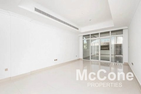 Apartment de 2 dormitorios en The Crescent, UAE No. 74291 6