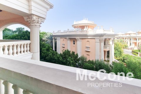 Apartment de 2 dormitorios en The Crescent, UAE No. 74291 21