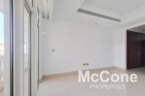Apartment de 2 dormitorios en The Crescent, UAE No. 74291 7