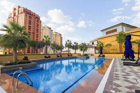 1 bedroom Apartment in Doha, Qatar No. 58014 1